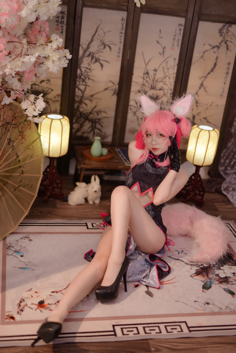 二佐Nisa《旗袍本 Fate旗袍狐》主题写真：28张全套美图