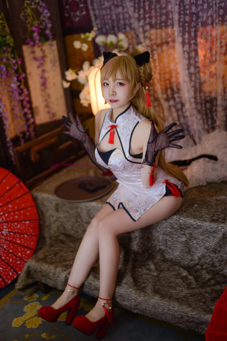 二佐Nisa《旗袍本 少女前线MK23》主题写真：14张全套美图