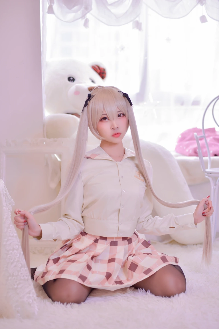 二佐Nisa《穹妹校服》主题写真：46张全套美图