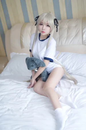 二佐Nisa《穹妹运动服》主题写真：29张全套美图