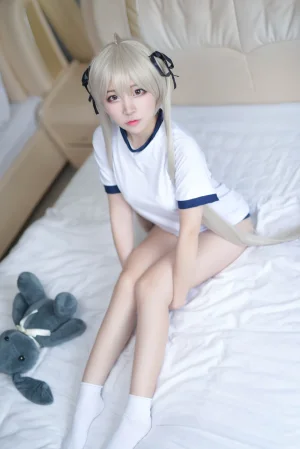 二佐Nisa《穹妹运动服》主题写真：29张全套美图