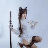 二佐Nisa《犬之眷 碧蓝爱宕军装》主题写真：15张全套美图