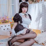 二佐Nisa《犬之眷 碧蓝爱宕女仆》主题写真：19张全套美图