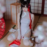 二佐Nisa《犬之眷 碧蓝爱宕旗袍》主题写真：18张全套美图