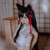 二佐Nisa《犬之眷 碧蓝爱宕旗袍》主题写真：18张全套美图