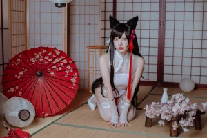 二佐Nisa《犬之眷 碧蓝爱宕旗袍》主题写真：18张全套美图