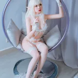 二佐Nisa《私房白精灵》主题写真：31张全套美图