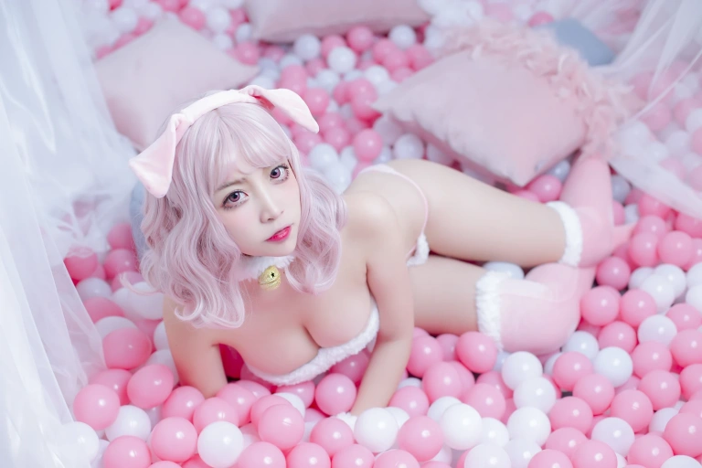 二佐Nisa《私房粉猪》主题写真：33张全套美图