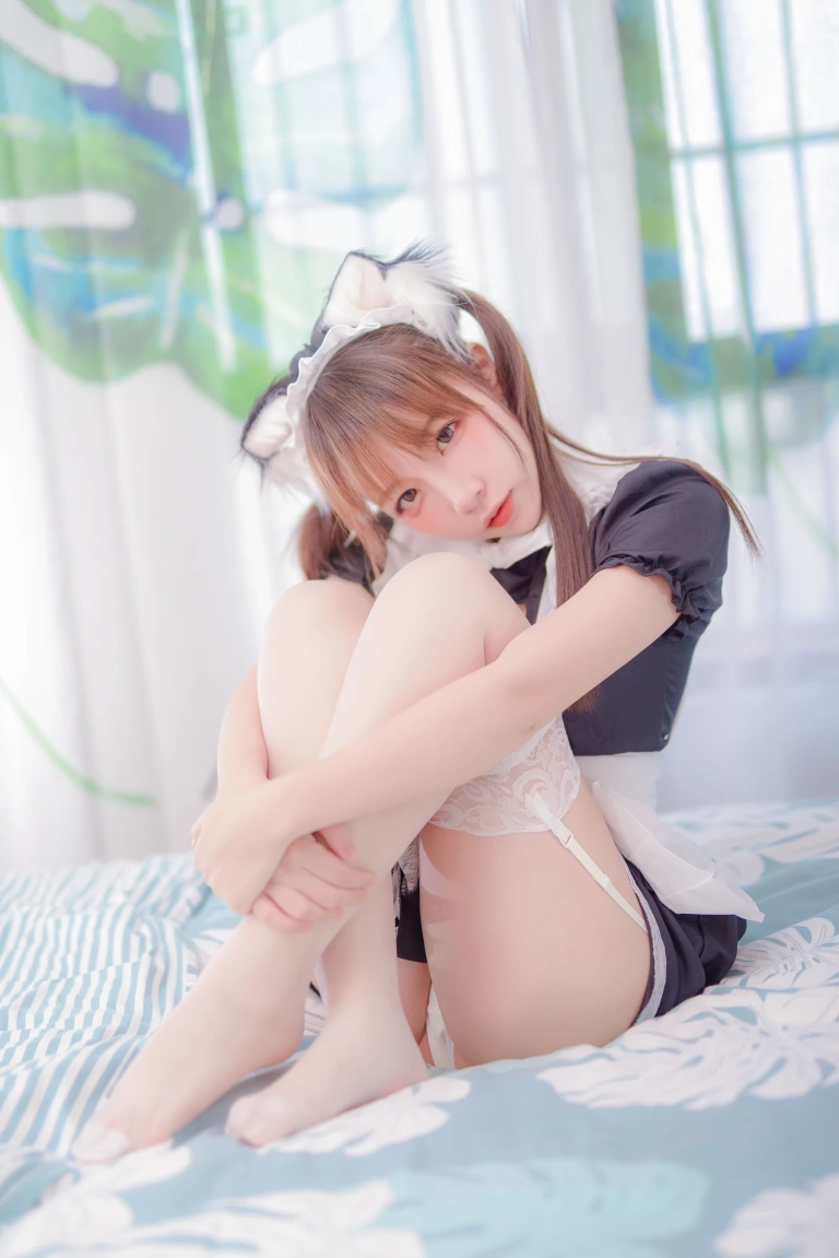 二佐Nisa《私房猫耳女仆》主题写真：44张全套美图