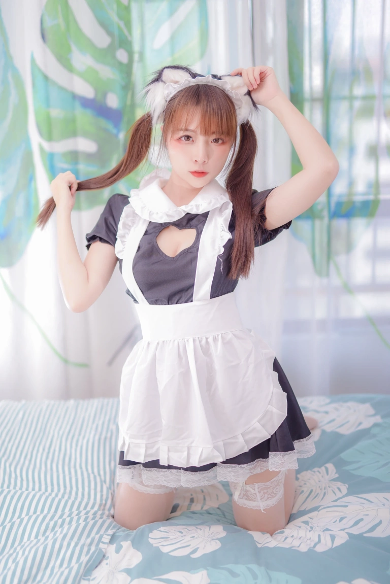 二佐Nisa《私房猫耳女仆》主题写真：44张全套美图