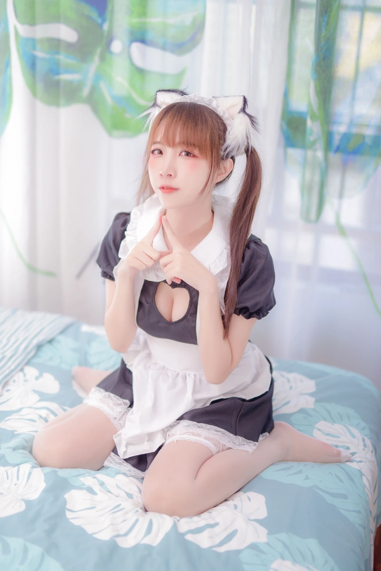 二佐Nisa《私房猫耳女仆》主题写真：44张全套美图