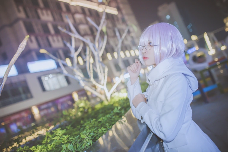 二佐Nisa《外拍》主题写真：13张全套美图
