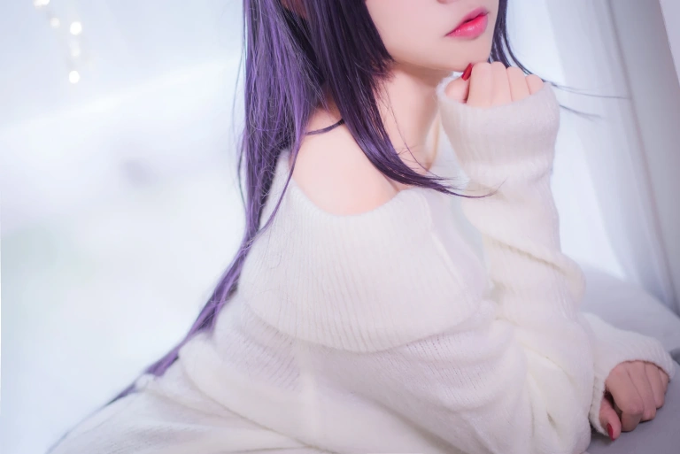 二佐Nisa《霞之丘诗羽学姐毛衣》主题写真：47张全套美图
