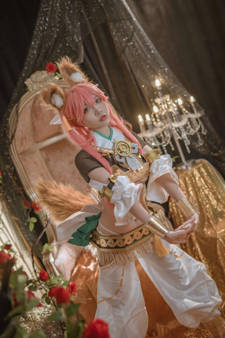 二佐Nisa《玉藻前神话礼装》主题写真：20张全套美图
