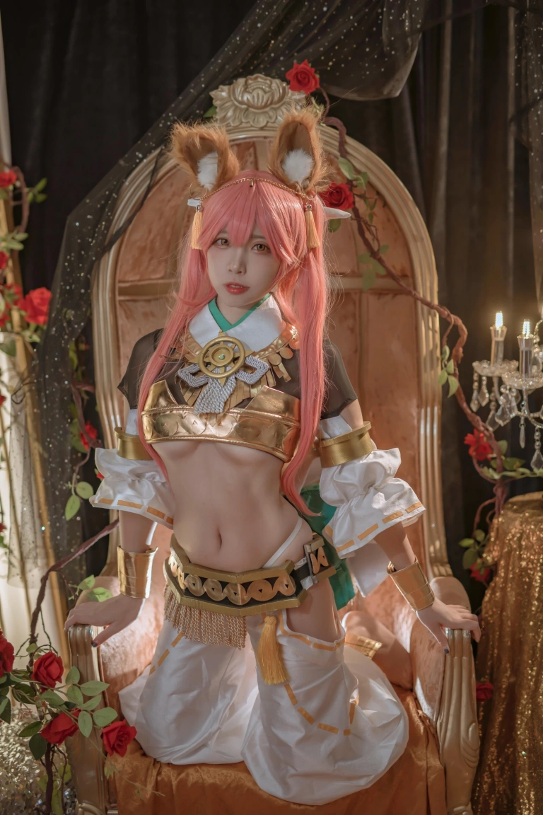 二佐Nisa《玉藻前神话礼装》主题写真：20张全套美图