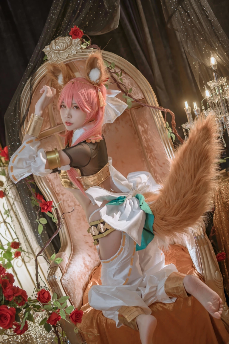 二佐Nisa《玉藻前神话礼装》主题写真：20张全套美图