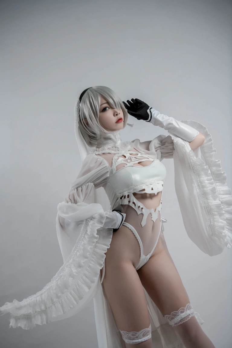 二佐Nisa《2b同人花嫁》主题写真：26张全套美图