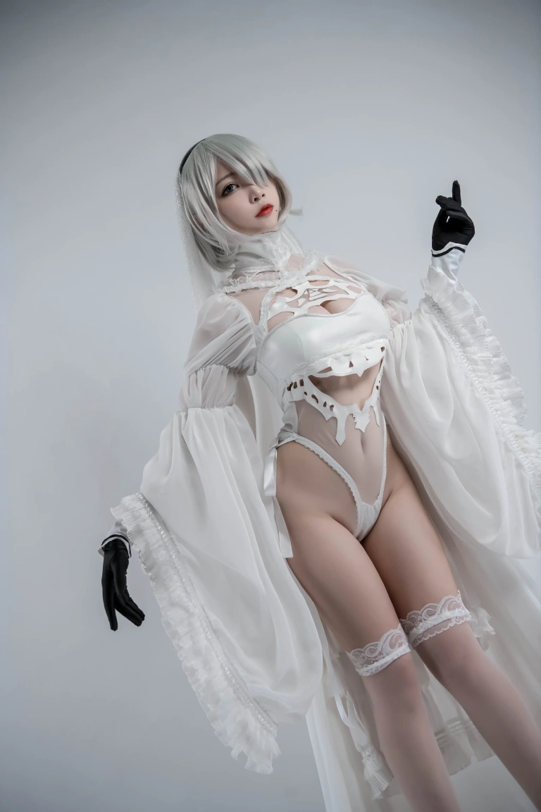 二佐Nisa《2b同人花嫁》主题写真：26张全套美图