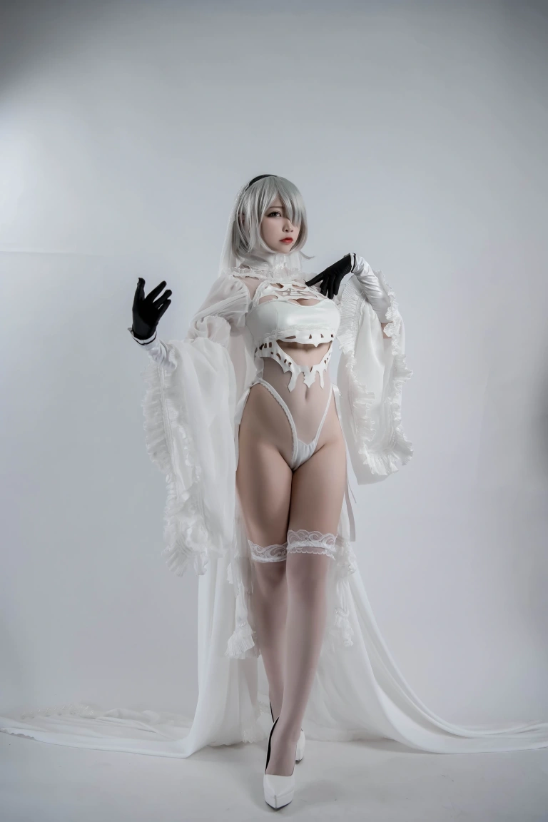 二佐Nisa《2b同人花嫁》主题写真：26张全套美图