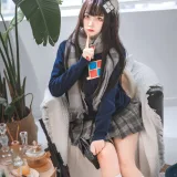 二佐Nisa《2020.11月铁粉福利 少前95式JK》主题写真：13张全套美图