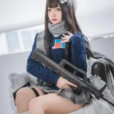 二佐Nisa《2020.11月铁粉福利 少前95式JK》主题写真：13张全套美图