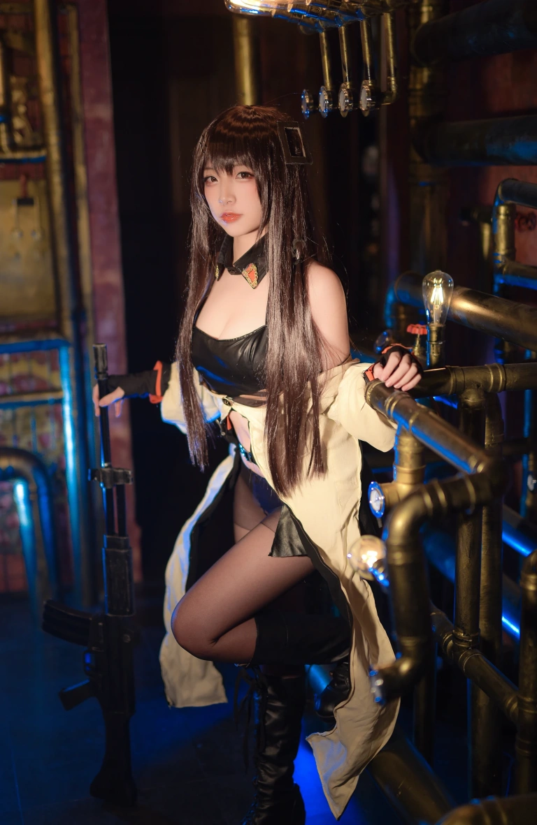 二佐Nisa《少女前线k2》主题写真：45张全套美图