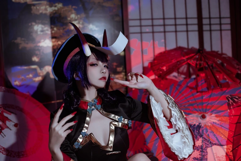 二佐Nisa《酒吞僵尸童子》主题写真：21张全套美图