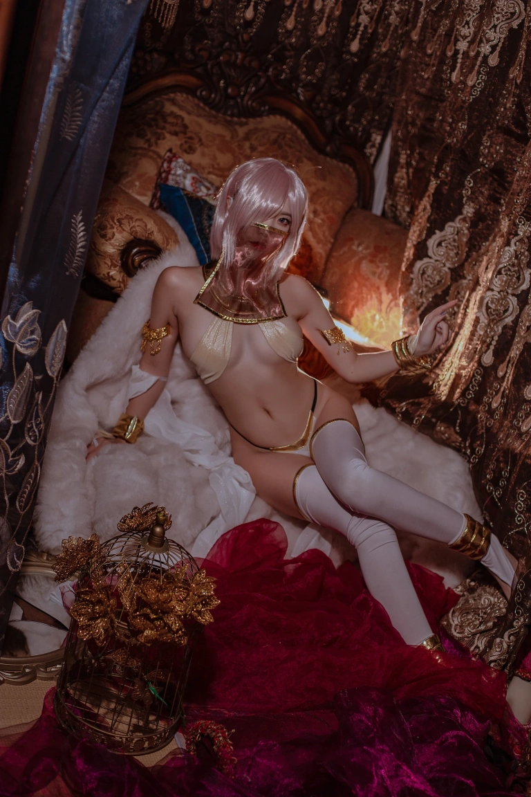 二佐Nisa《Fate玛修舞娘》主题写真：39张全套美图