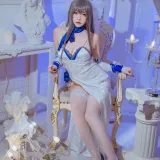 二佐Nisa《碧蓝航线 路易九礼服》主题写真：29张全套美图