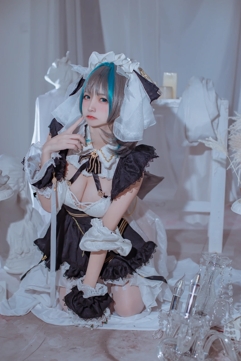 二佐Nisa《碧蓝航线 柴郡》主题写真：30张全套美图