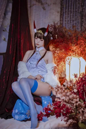 二佐Nisa《碧蓝航线 能代旗袍》主题写真：18张全套美图