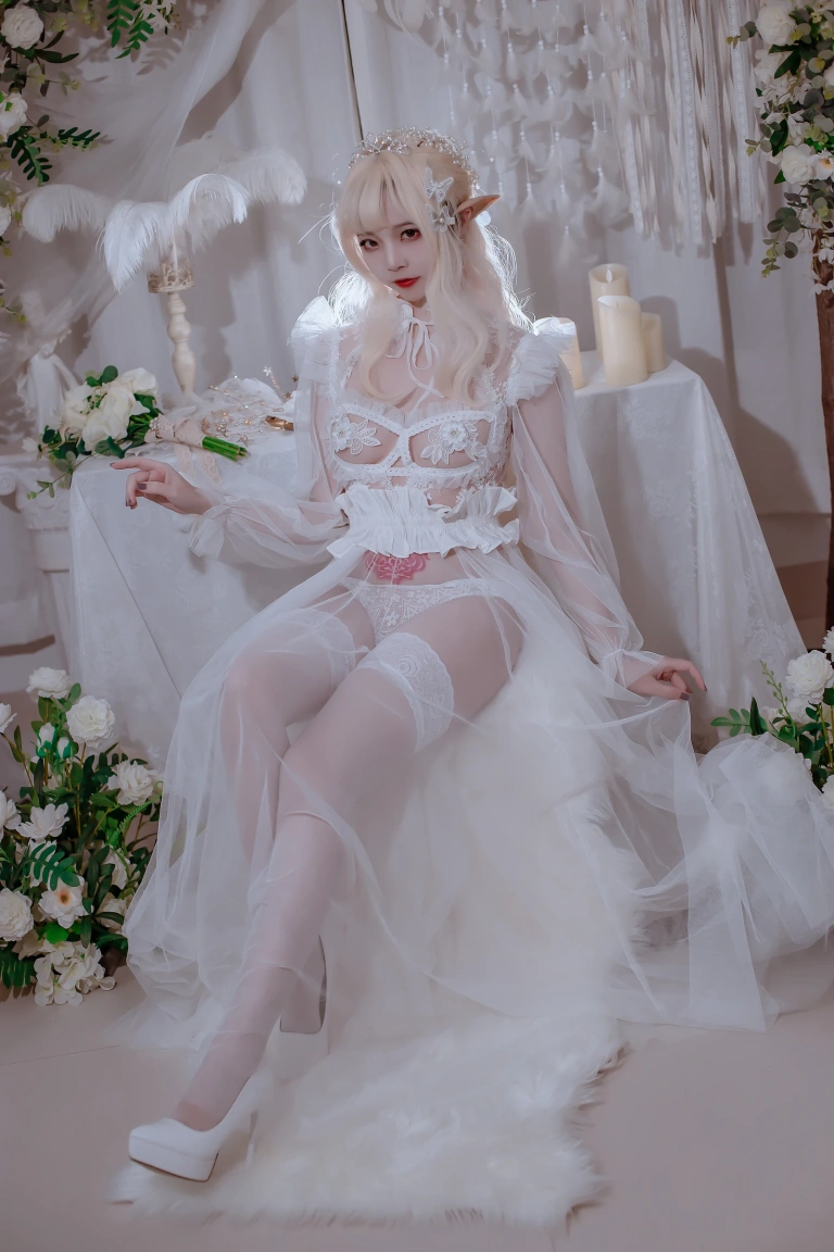 二佐Nisa《私房精灵公主》主题写真：60张全套美图