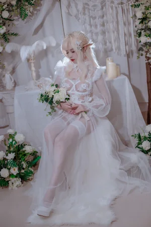 二佐Nisa《私房精灵公主》主题写真：60张全套美图