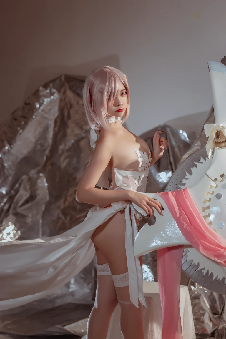 二佐Nisa《玛修婚纱》主题写真：42张全套美图