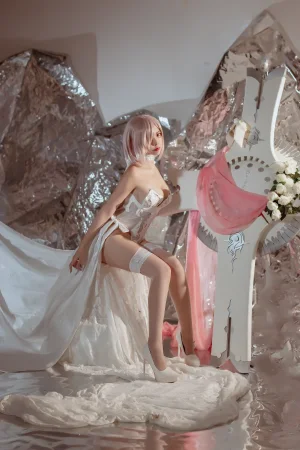 二佐Nisa《玛修婚纱》主题写真：42张全套美图