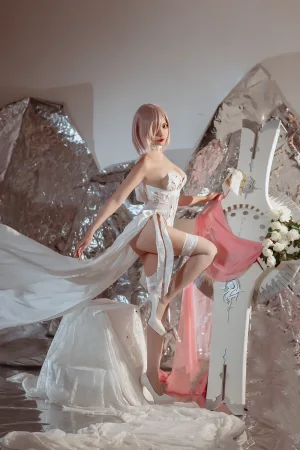 二佐Nisa《玛修婚纱》主题写真：42张全套美图