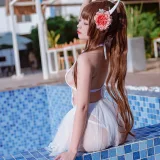 二佐Nisa《碧蓝航线 鲟泳装》主题写真：9张全套美图