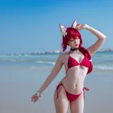 二佐Nisa《碧蓝航线 千代田泳装》主题写真：20张全套美图