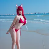 二佐Nisa《碧蓝航线 千代田泳装》主题写真：20张全套美图