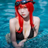 二佐Nisa《碧蓝航线 扎拉泳装》主题写真：14张全套美图