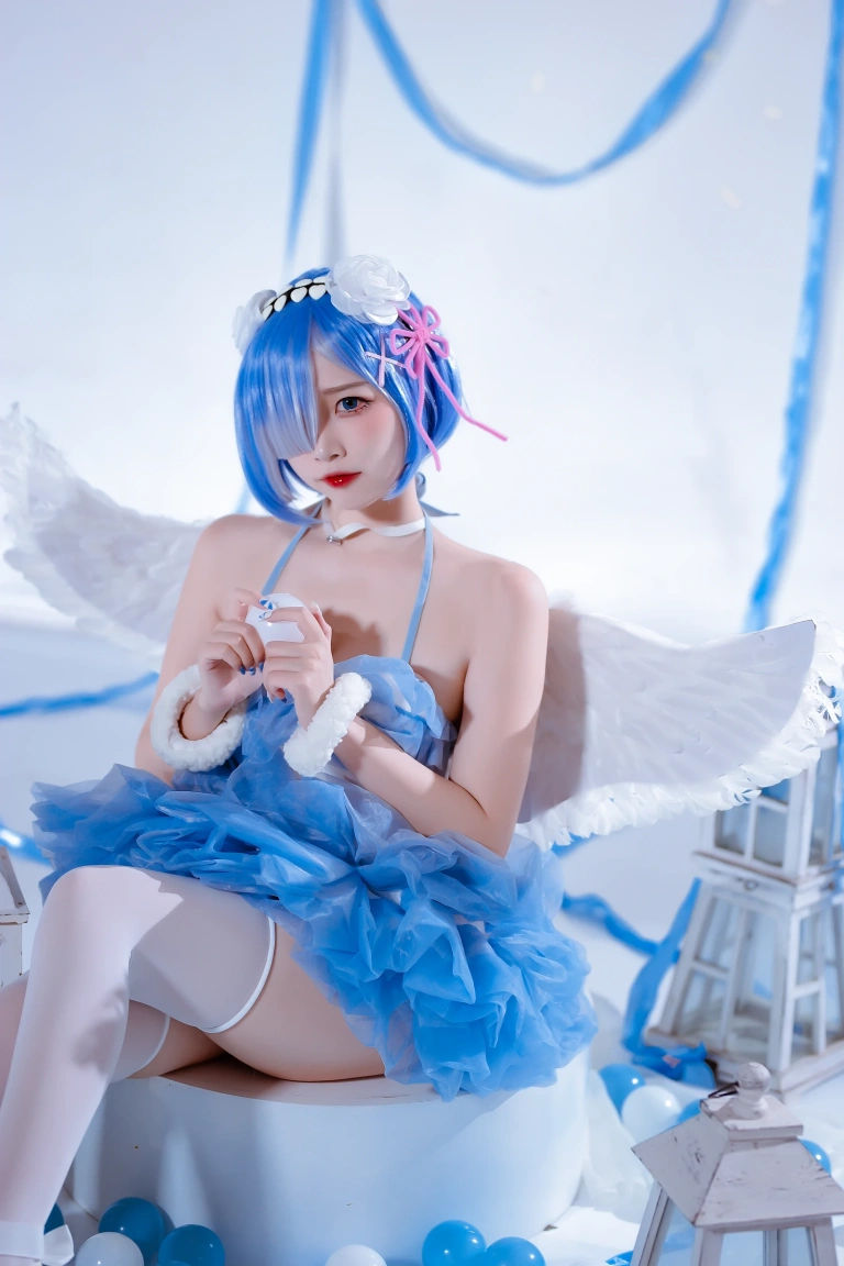 二佐Nisa《蕾姆天使》主题写真：15张全套美图