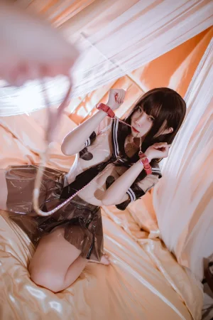二佐Nisa《私房透明JK》主题写真：40张全套美图