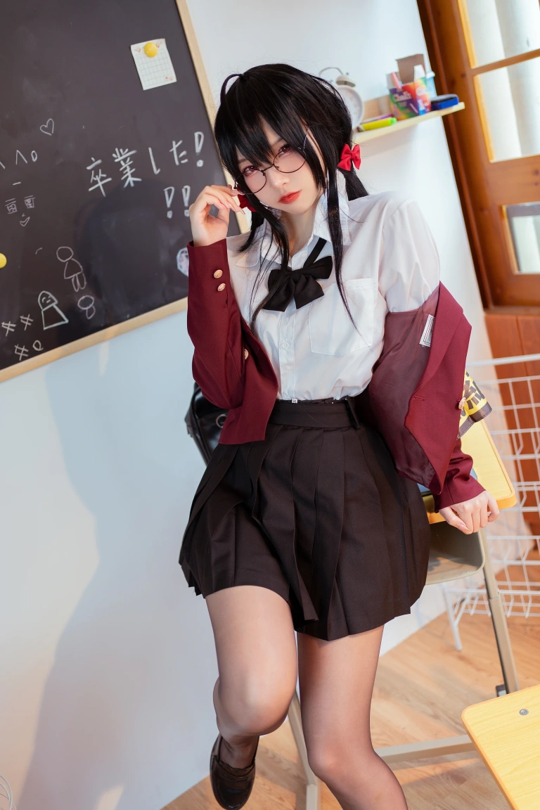 二佐Nisa《碧蓝大凤jk》主题写真：21张全套美图