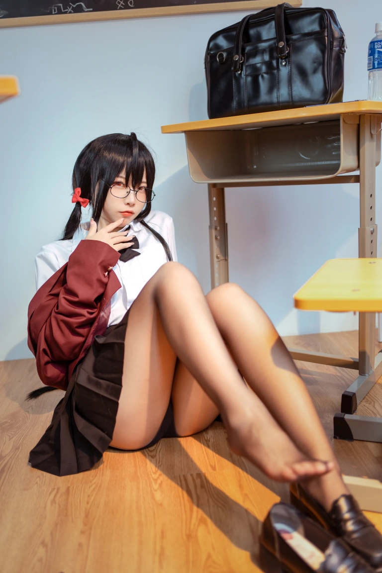 二佐Nisa《碧蓝大凤jk》主题写真：21张全套美图