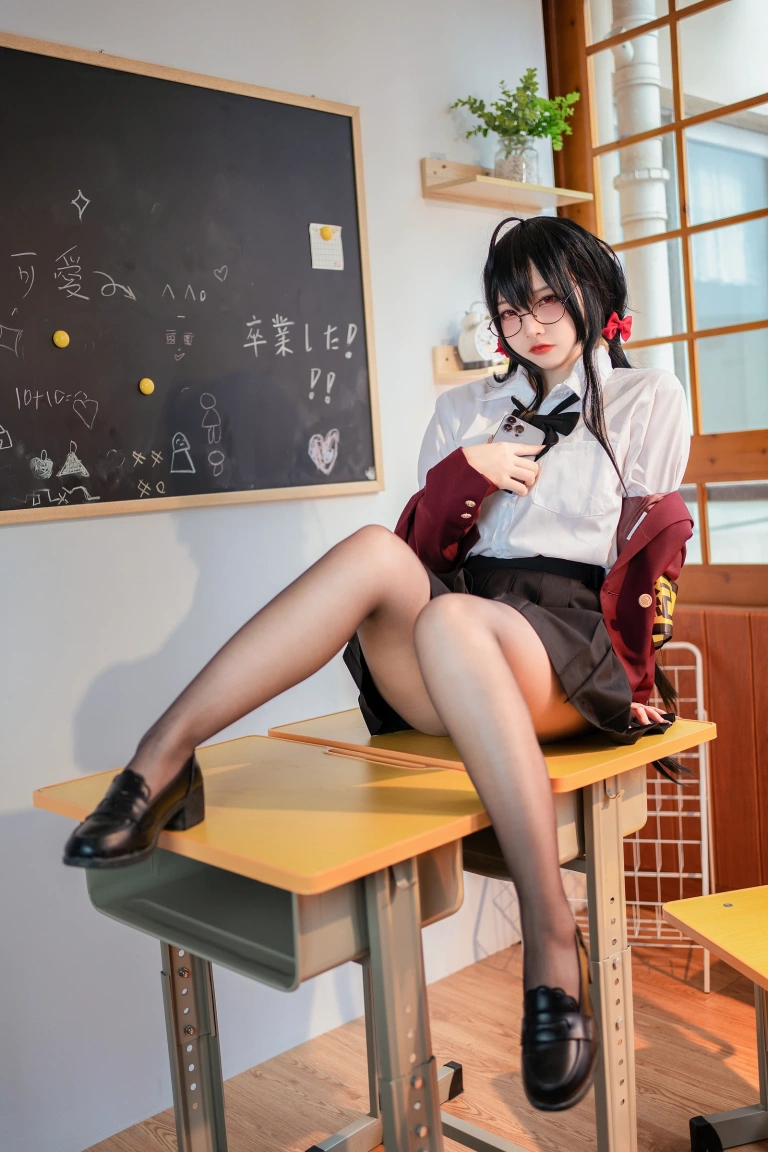 二佐Nisa《碧蓝大凤jk》主题写真：21张全套美图