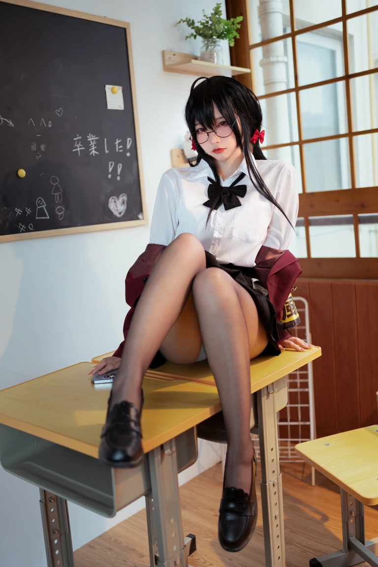 二佐Nisa《碧蓝大凤jk》主题写真：21张全套美图