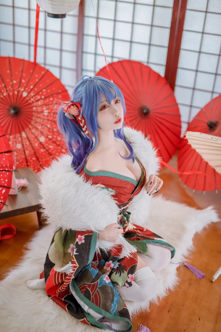 二佐Nisa《碧蓝 圣路易斯和服》主题写真：22张全套美图
