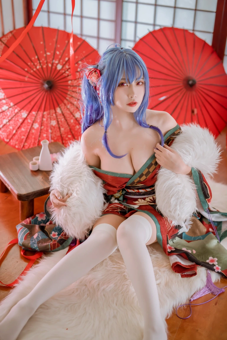 二佐Nisa《碧蓝 圣路易斯和服》主题写真：22张全套美图