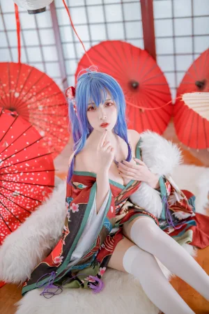 二佐Nisa《碧蓝 圣路易斯和服》主题写真：22张全套美图
