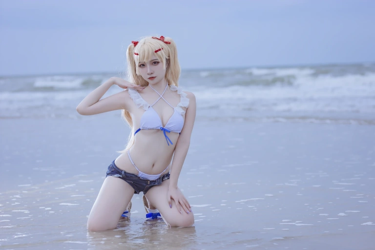 二佐Nisa《碧蓝 苏塞克斯泳装》主题写真：20张全套美图